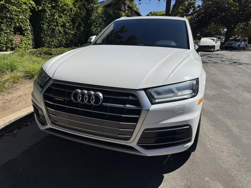 2018 Audi Q5 2.0T Tech Premium