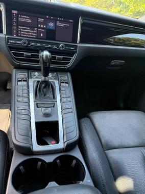 Gray 2021 Porsche Macan Macan
