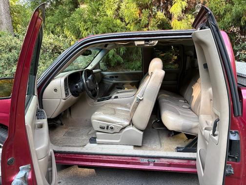 Red 2004 GMC Sierra 1500 SLT Extended Cab