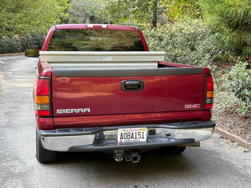 Red 2004 GMC Sierra 1500 SLT Extended Cab