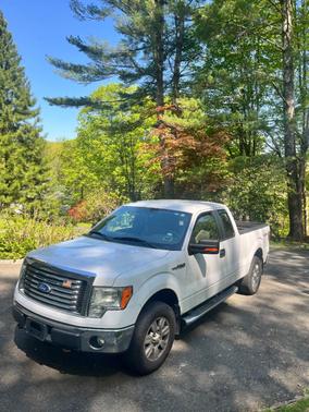 White 2011 Ford F-150 XLT