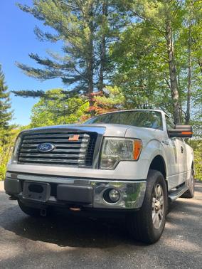 White 2011 Ford F-150 XLT