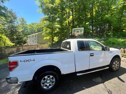 White 2011 Ford F-150 XLT