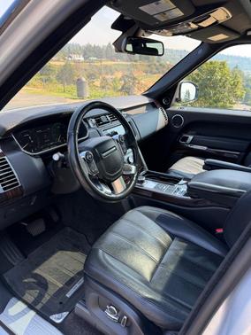 Silver 2016 Land Rover Range Rover 3.0L Supercharged HSE