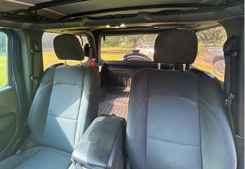 Blue 2019 Jeep Wrangler Sport
