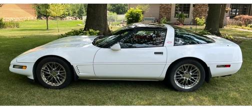 White 1996 Chevrolet Corvette Base