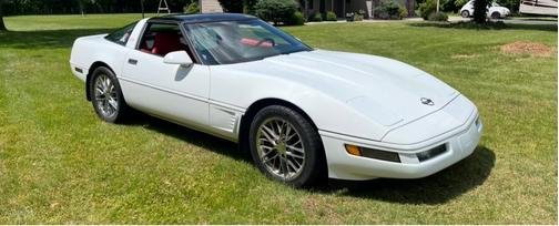 White 1996 Chevrolet Corvette Base