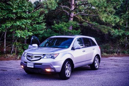 Silver 2009 Acura MDX Technology