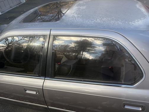 1993 Lexus LS 400 Base