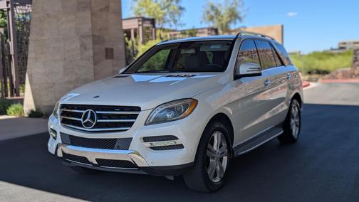 White 2013 Mercedes-Benz M-Class ML 350 4MATIC