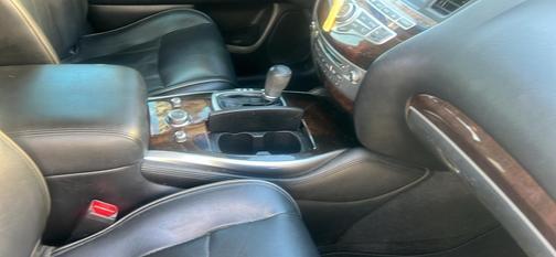 Black 2013 INFINITI JX35 Base