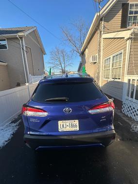 2024 Toyota Corolla Cross LE