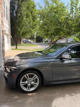 Gray 2018 BMW 340 i xDrive