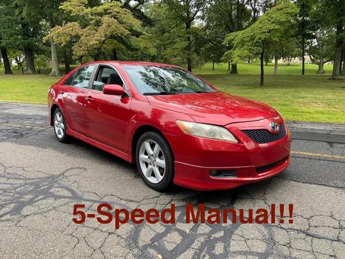 Red 2009 Toyota Camry CE