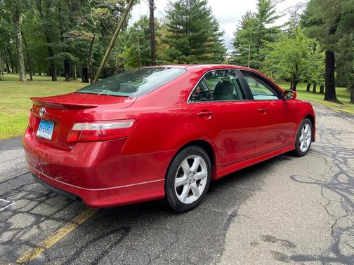 Red 2009 Toyota Camry CE