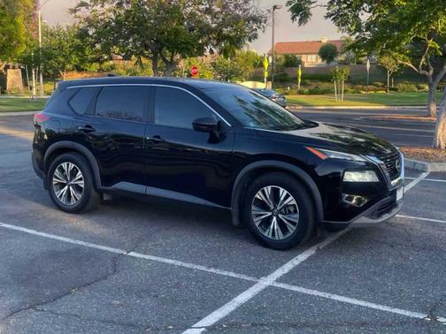 Black 2022 Nissan Rogue SV