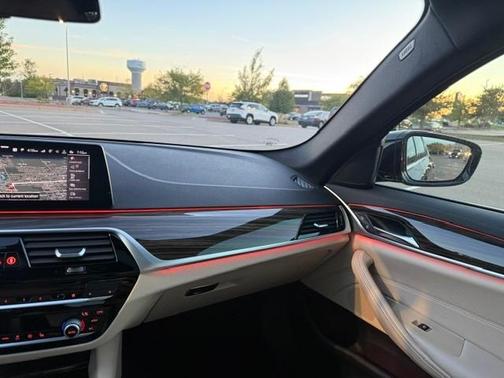 Black 2020 BMW 530 i xDrive