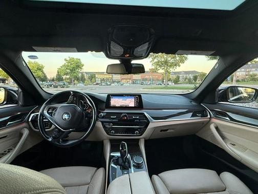 Black 2020 BMW 530 i xDrive