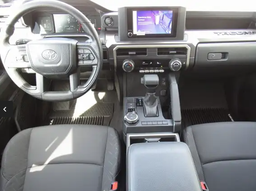 2025 Toyota Tacoma SR5