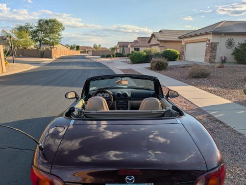 2000 Mazda MX-5 Miata SE