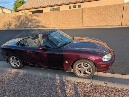 2000 Mazda MX-5 Miata SE
