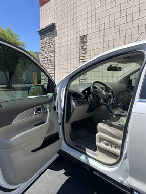 2015 Lincoln MKX Base