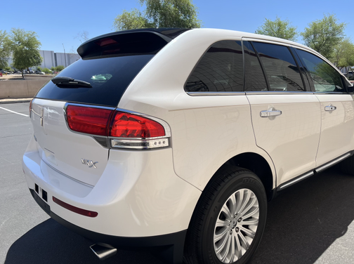2015 Lincoln MKX Base