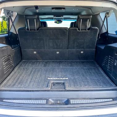 2016 Cadillac Escalade ESV Luxury