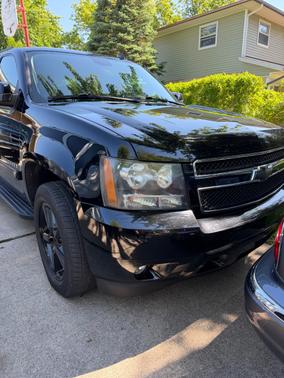 Black 2008 Chevrolet Suburban 1500 LT