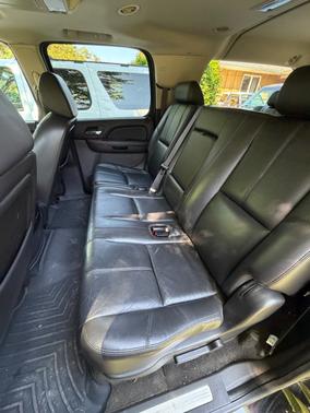 Black 2008 Chevrolet Suburban 1500 LT