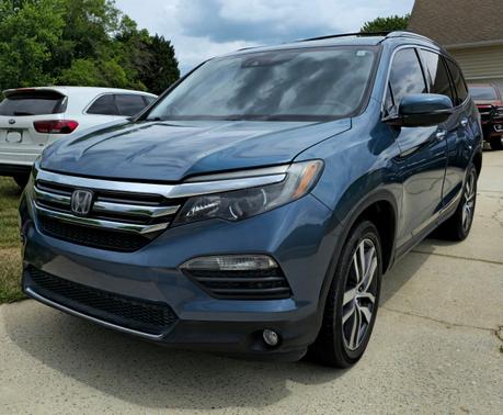 Blue 2016 Honda Pilot Elite