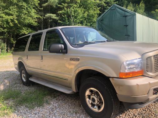 2004 Ford Excursion Limited