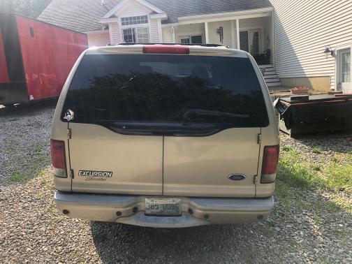 2004 Ford Excursion Limited