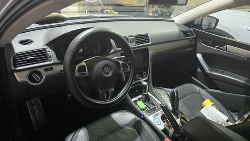Silver 2013 Volkswagen Passat 2.5 SE