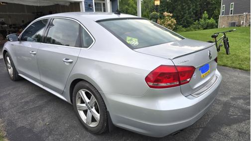 Silver 2013 Volkswagen Passat 2.5 SE