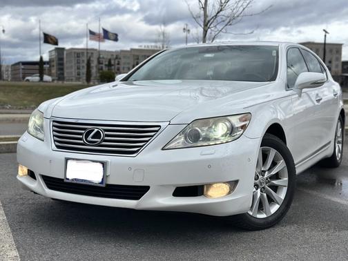 White 2010 Lexus LS 460 Base