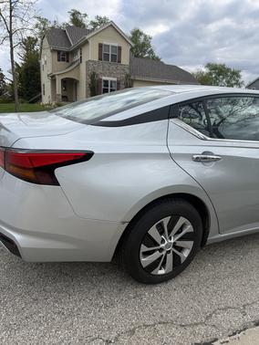 Gray 2023 Nissan Altima 2.5 S