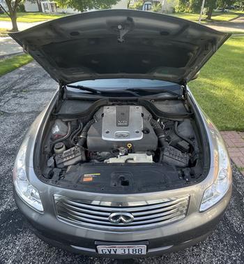 2009 INFINITI G37 x