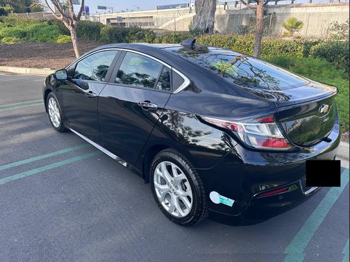 2017 Chevrolet Volt Premier