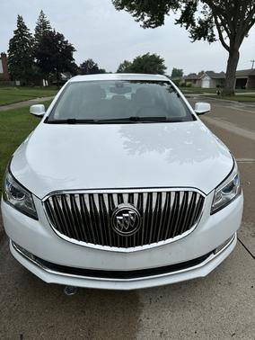 White 2016 Buick LaCrosse Leather