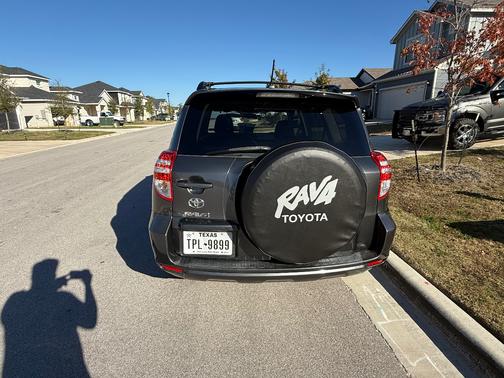 2011 Toyota RAV4 Sport