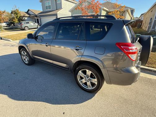2011 Toyota RAV4 Sport