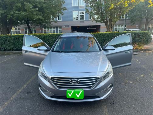 2015 Hyundai SONATA SE
