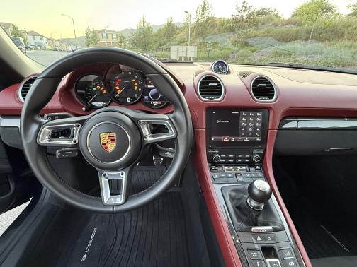 2021 Porsche 718 Spyder Base