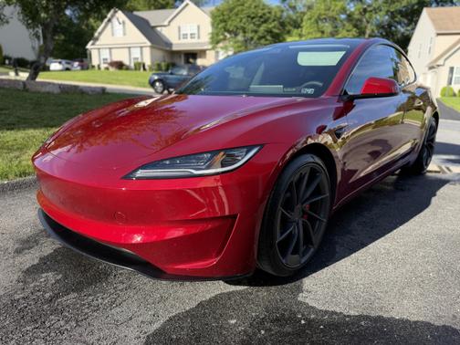 2024 Tesla Model 3 Performance