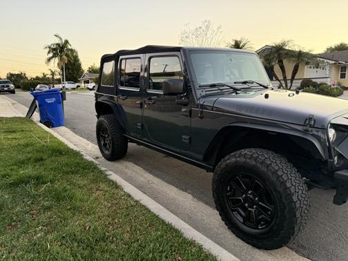 2017 Jeep Wrangler Unlimited Willys Wheeler