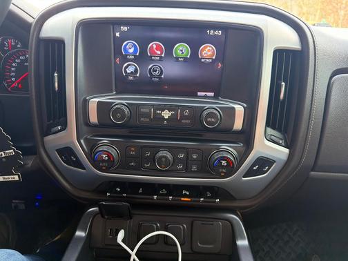 White 2015 GMC Sierra 1500 SLT