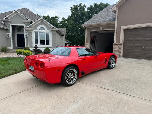 Beige 2004 Chevrolet Corvette Z06