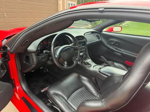 Beige 2004 Chevrolet Corvette Z06