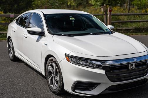 White 2019 Honda Insight EX